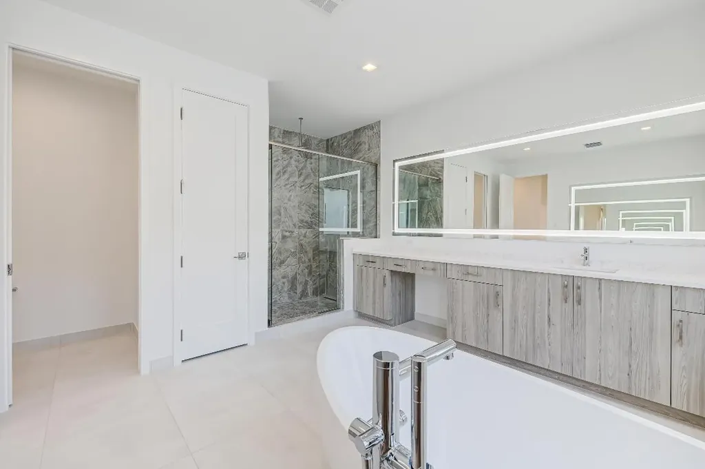 9451 Riverside Park Drive Boca Raton FL 33434