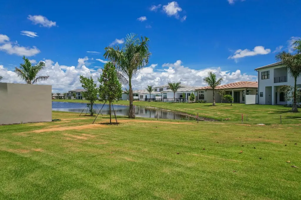 9451 Riverside Park Drive Boca Raton FL 33434