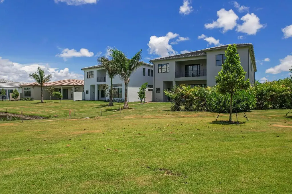 9451 Riverside Park Drive Boca Raton FL 33434