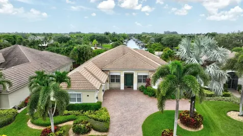 699 SW River Bend Circle Stuart FL 34997