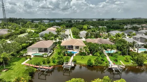 699 SW River Bend Circle Stuart FL 34997