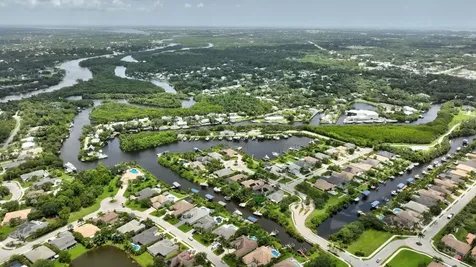 699 SW River Bend Circle Stuart FL 34997