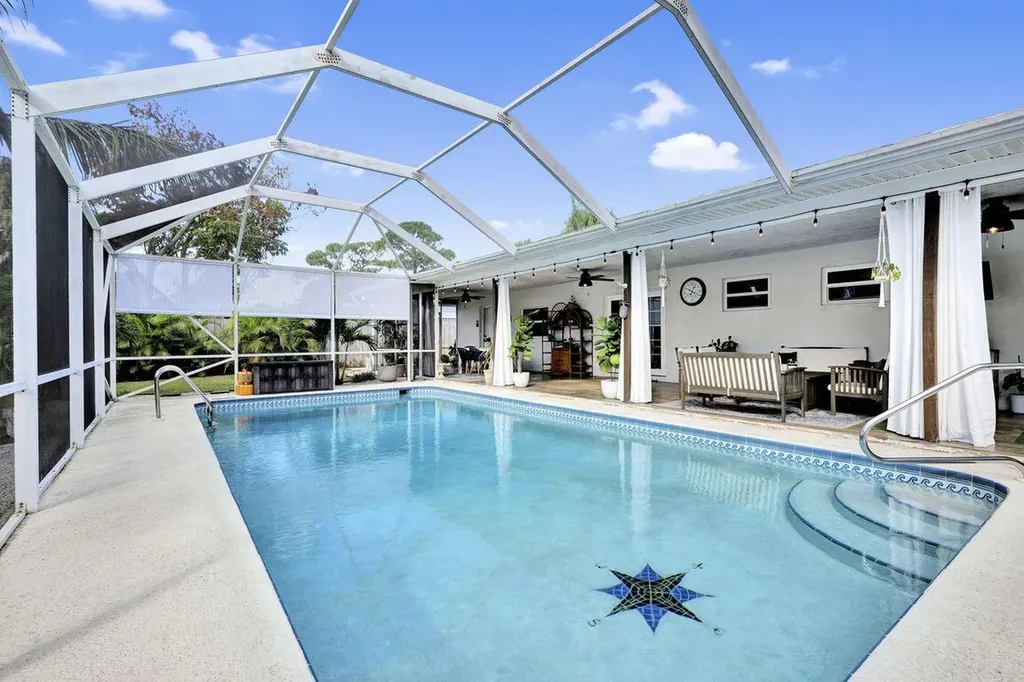 1104 NW 12th Terrace Stuart FL 34994