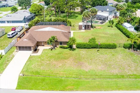 2990 SW Ventura Street Port St Lucie FL 34953