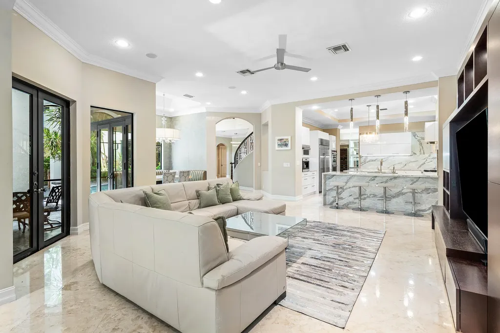 17657 Middlebrook Way Boca Raton FL 33496