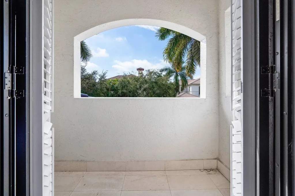17657 Middlebrook Way Boca Raton FL 33496