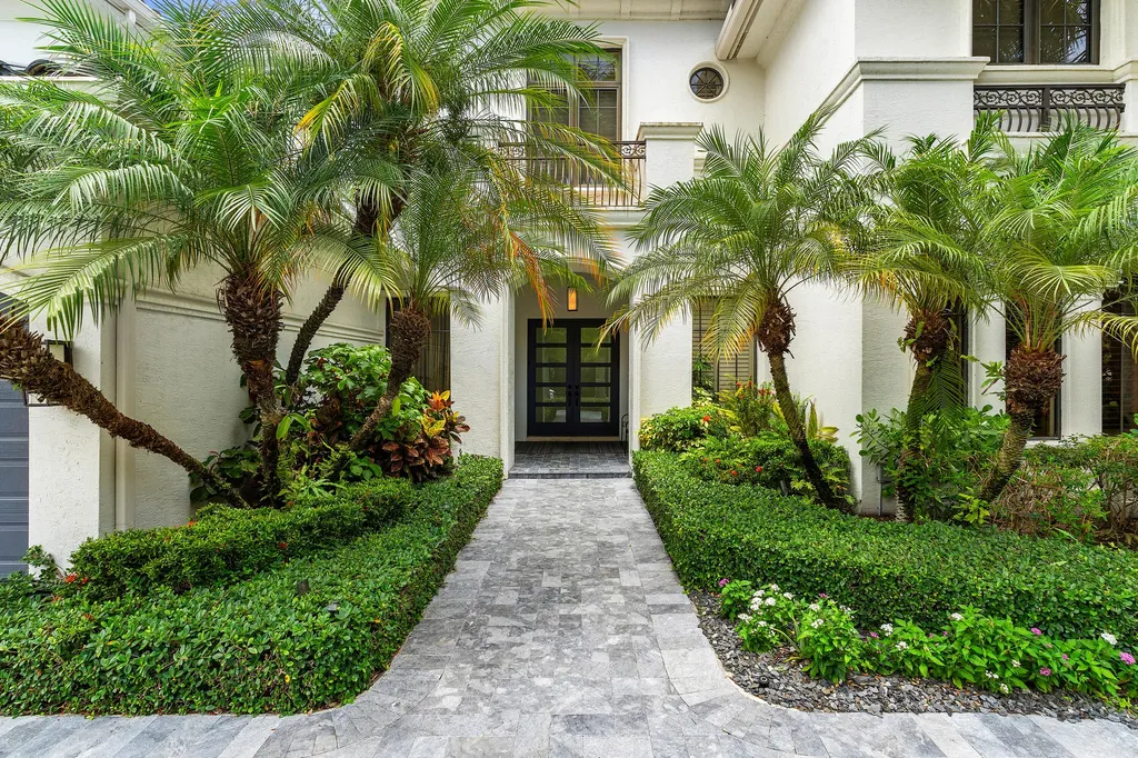 17657 Middlebrook Way Boca Raton FL 33496