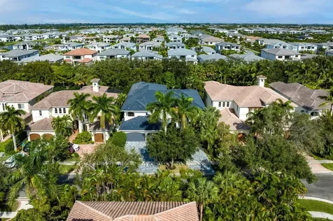 17657 Middlebrook Way Boca Raton FL 33496