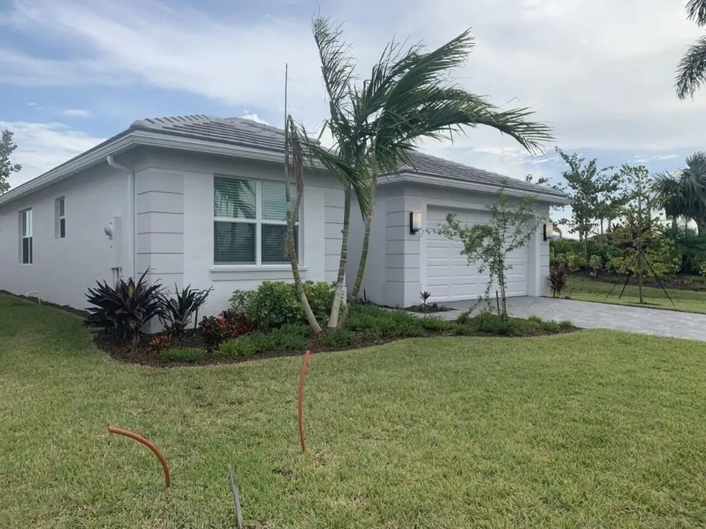 11933 SW Poseidon Way Port St Lucie FL 34987