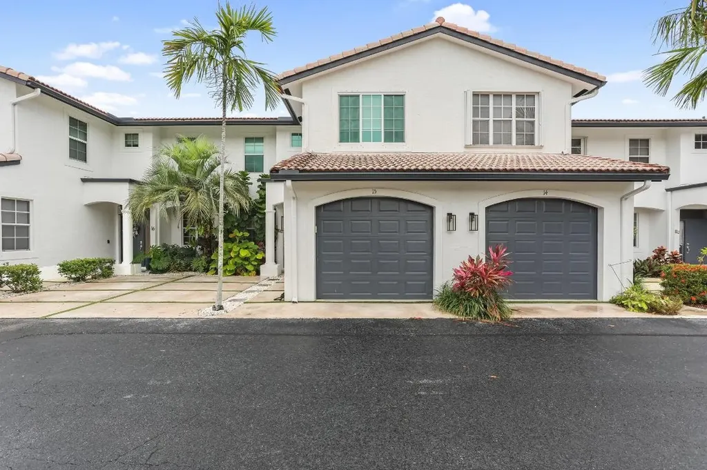 330 SW 8th Street Boca Raton FL 33432