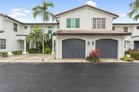 330 SW 8th Street Boca Raton FL 33432