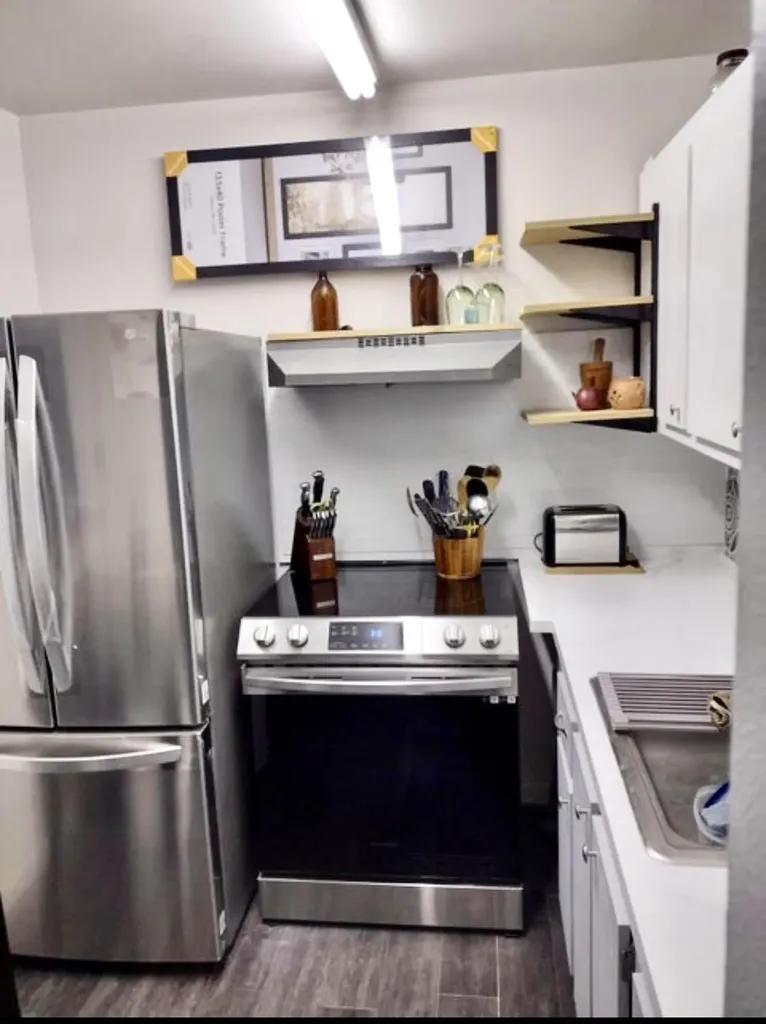 209 Suffolk E Boca Raton FL 33434