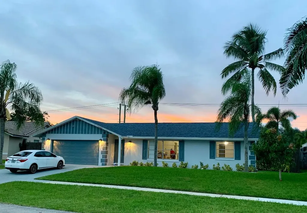1381 Wyndcliff Drive Wellington FL 33414