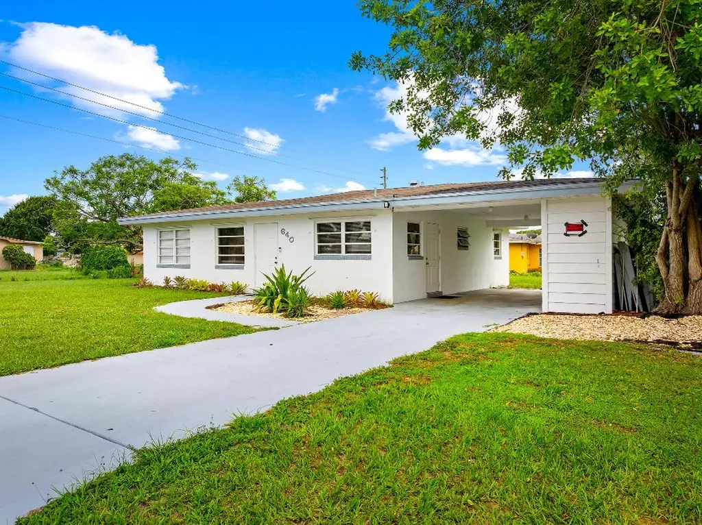 640 Beach Avenue Port St Lucie FL 34952
