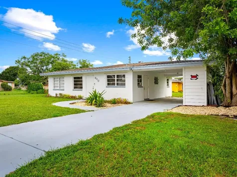 640 Beach Avenue Port St Lucie FL 34952