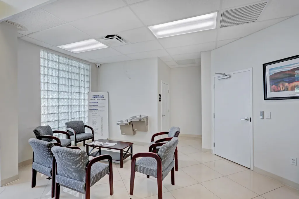 3537 Forest Hill Boulevard West Palm Beach FL 33406