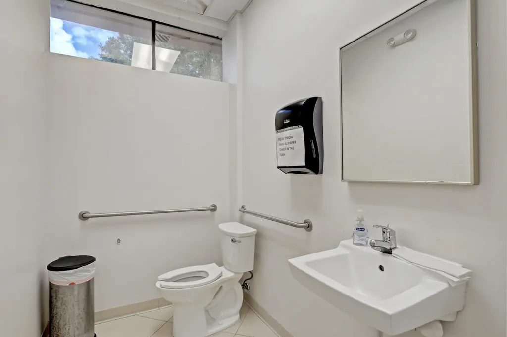 3537 Forest Hill Boulevard West Palm Beach FL 33406