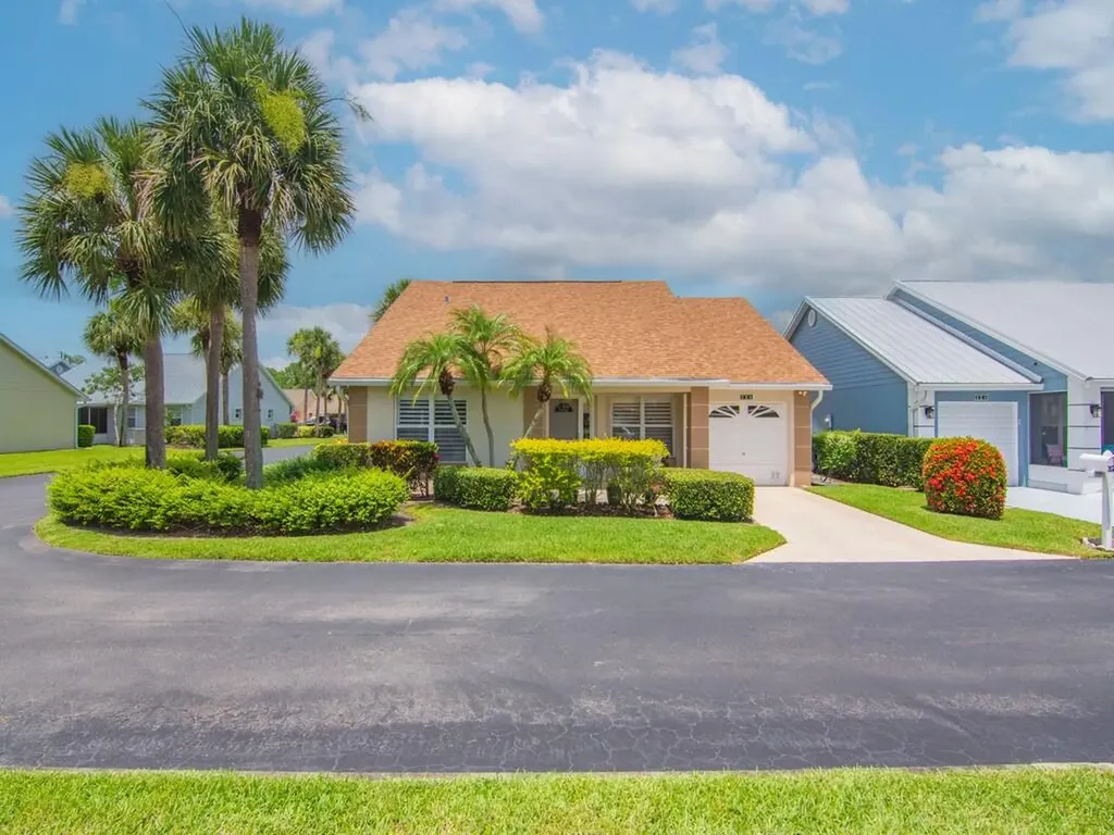 326 NW Tuscany Court Port St Lucie FL 34986