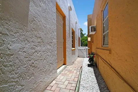 511 S K Street Lake Worth Beach FL 33460