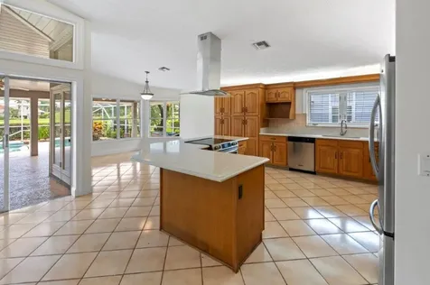 1272 SW Bent Pine Cove Port St Lucie FL 34986
