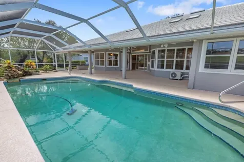 1272 SW Bent Pine Cove Port St Lucie FL 34986