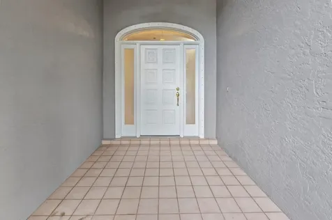 1272 SW Bent Pine Cove Port St Lucie FL 34986