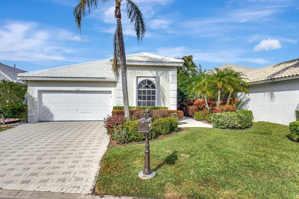 11857 Fountainside Circle Boynton Beach FL 33437