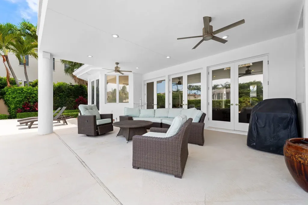 396 E Coconut Palm Road Boca Raton FL 33432