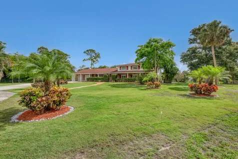 852 Palo Verde Court Haverhill FL 33415