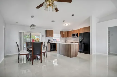 113 Madrid Street Royal Palm Beach FL 33411