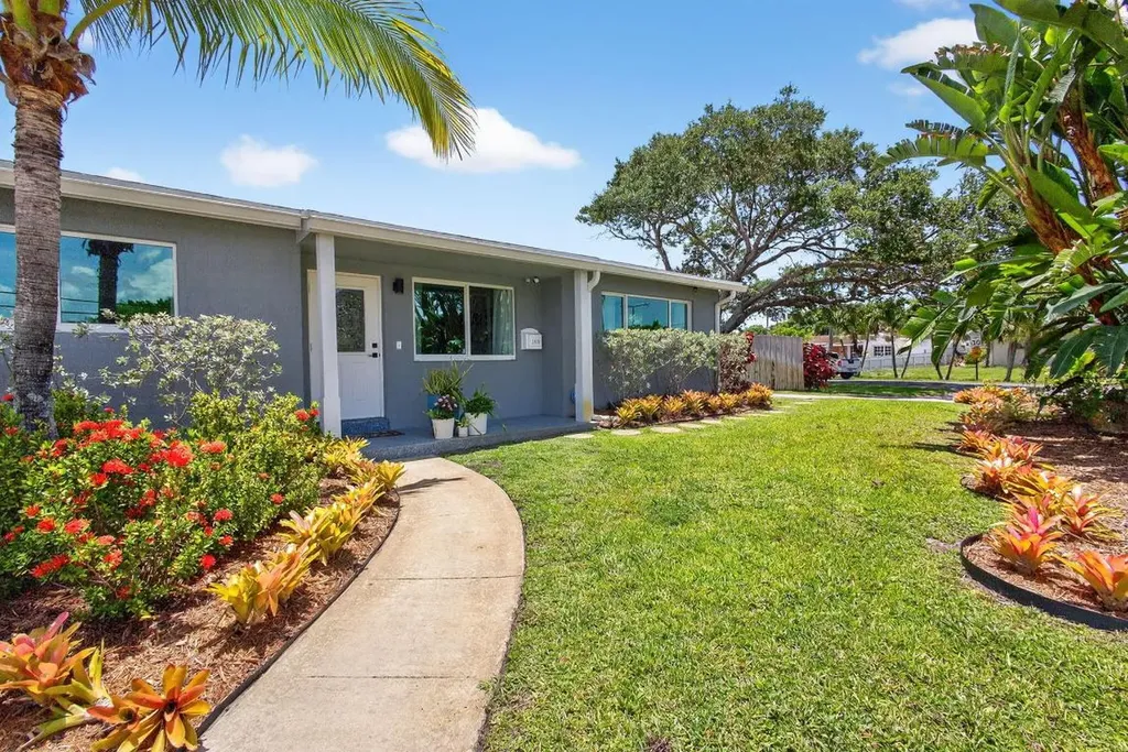 2476 S Florida Mango Road West Palm Beach FL 33406