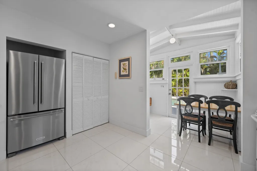 141 Chilean Avenue Palm Beach FL 33480