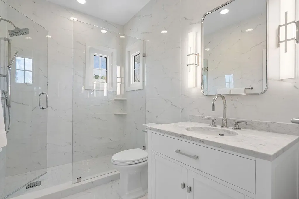 141 Chilean Avenue Palm Beach FL 33480