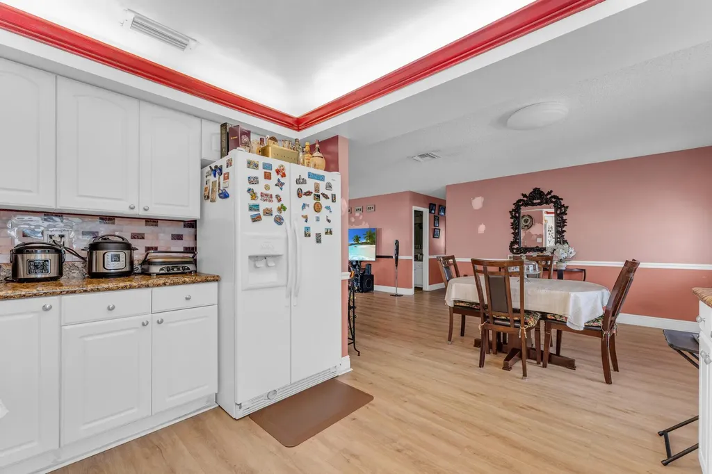 2745 Cambridge Road Lake Worth FL 33462