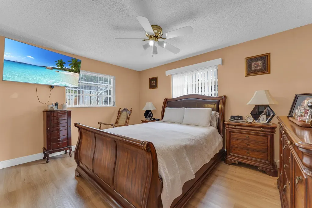 2745 Cambridge Road Lake Worth FL 33462