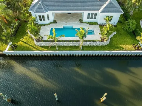18 Seahorse Lane Vero Beach FL 32960