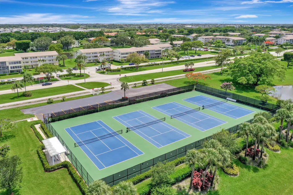 4063 Exeter D Boca Raton FL 33434