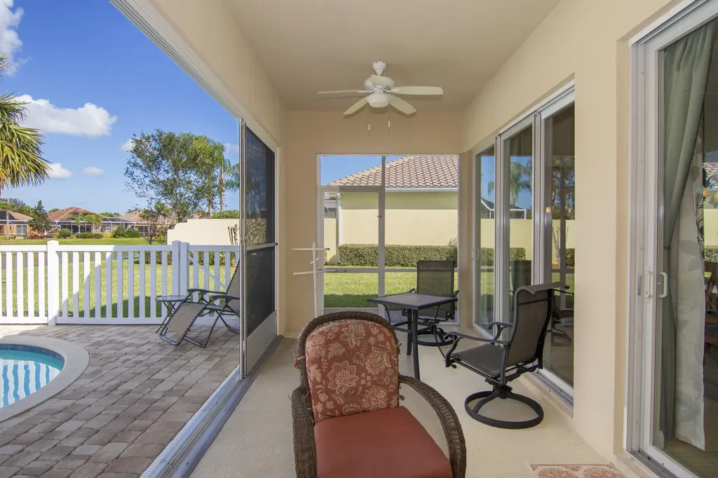 5254 Eleuthra Circle Vero Beach FL 32967