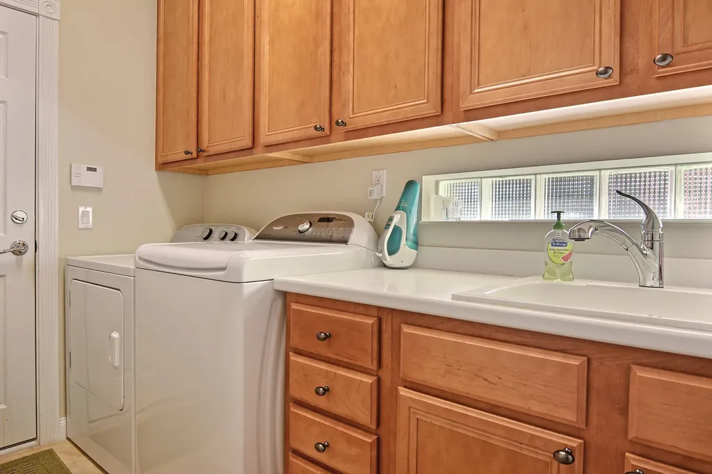 5254 Eleuthra Circle Vero Beach FL 32967