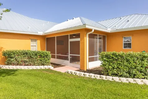 7611 SW 21st Parkway Okeechobee FL 34974
