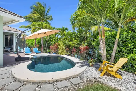 8020 SE Waterway Drive Hobe Sound FL 33455