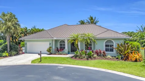 8020 SE Waterway Drive Hobe Sound FL 33455