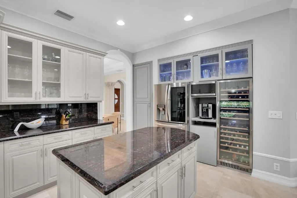 718 Edgebrook Lane West Palm Beach FL 33411