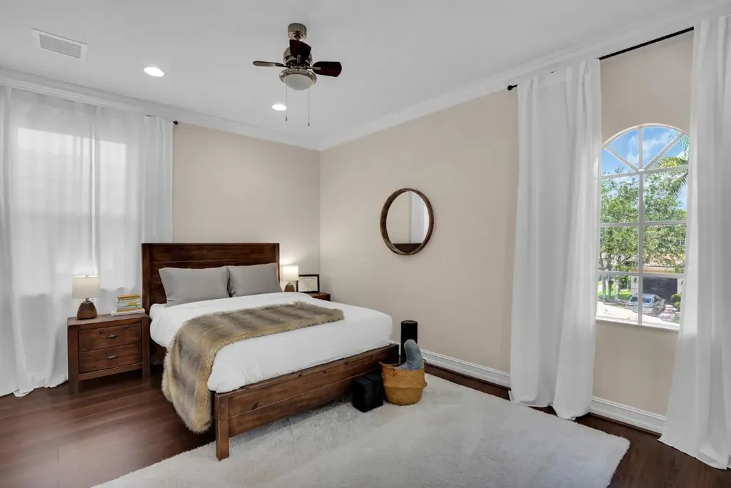 718 Edgebrook Lane West Palm Beach FL 33411