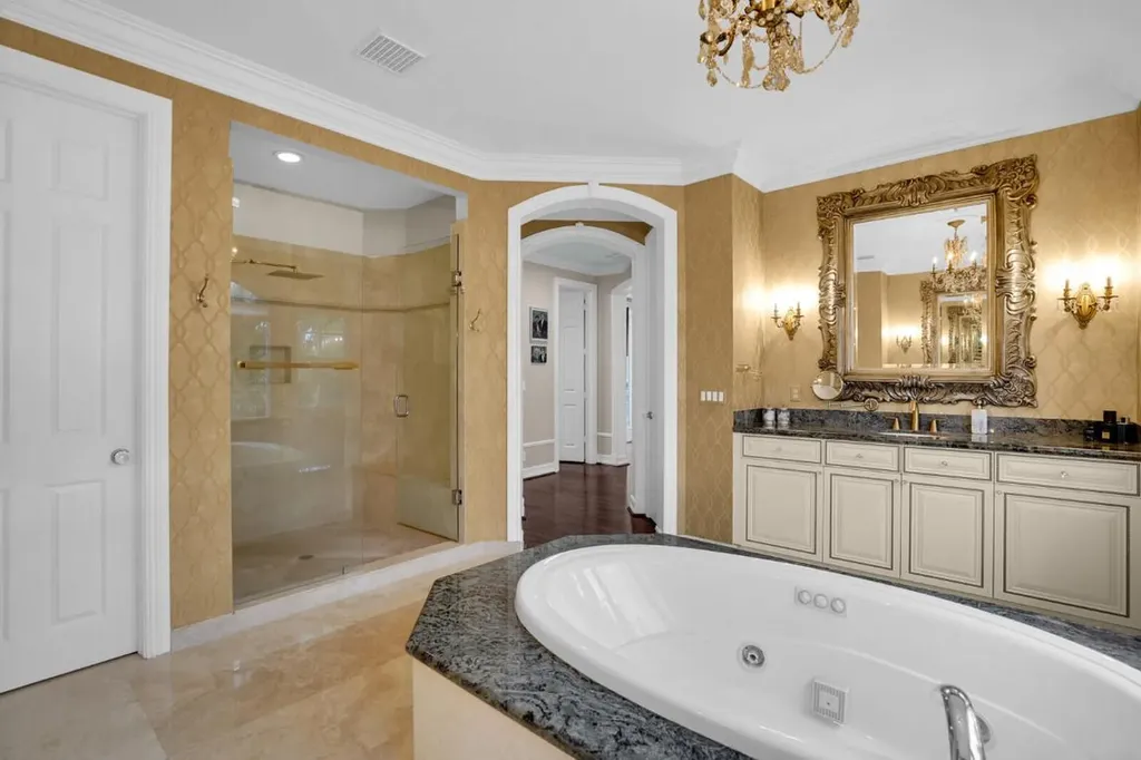 718 Edgebrook Lane West Palm Beach FL 33411