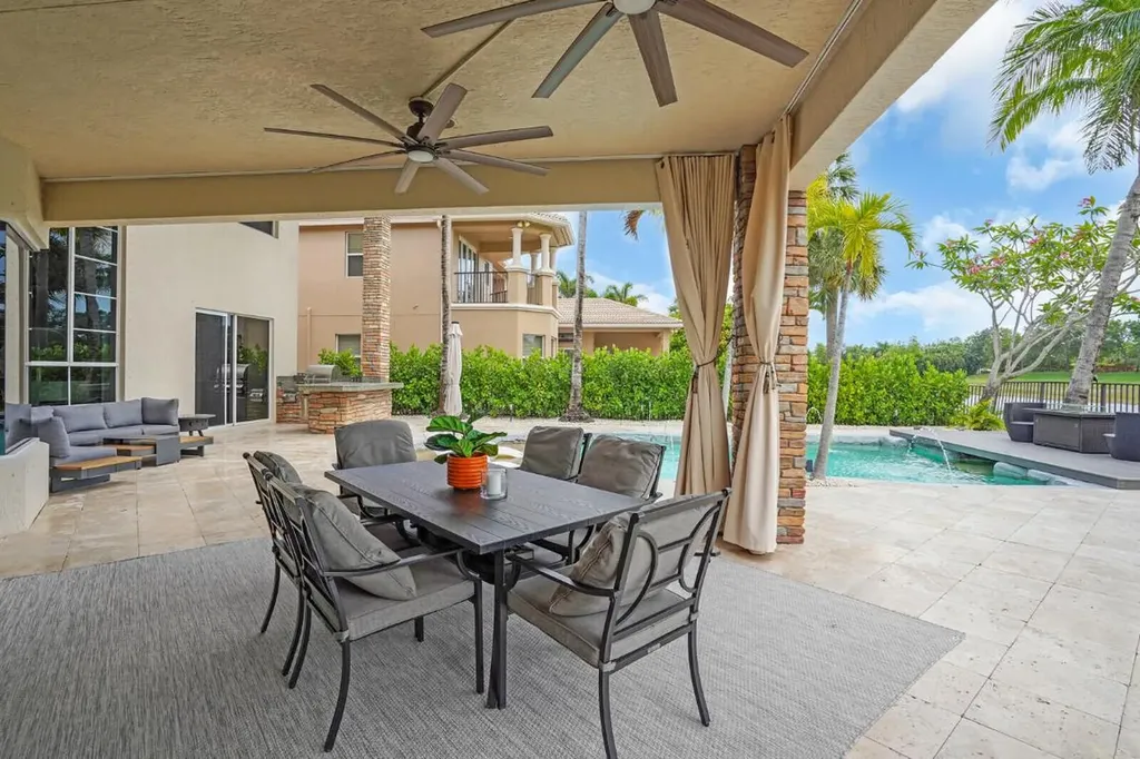 718 Edgebrook Lane West Palm Beach FL 33411