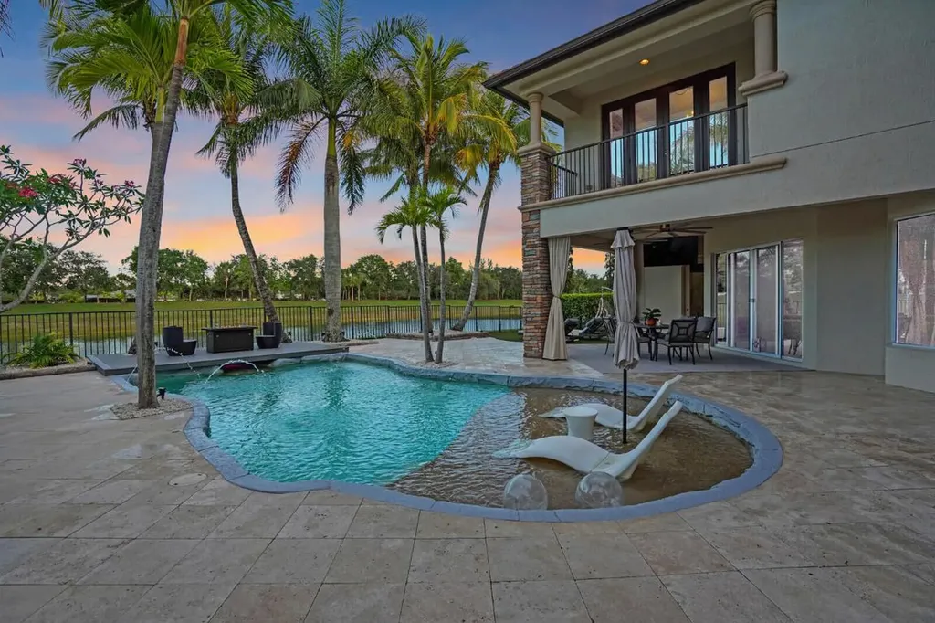 718 Edgebrook Lane West Palm Beach FL 33411
