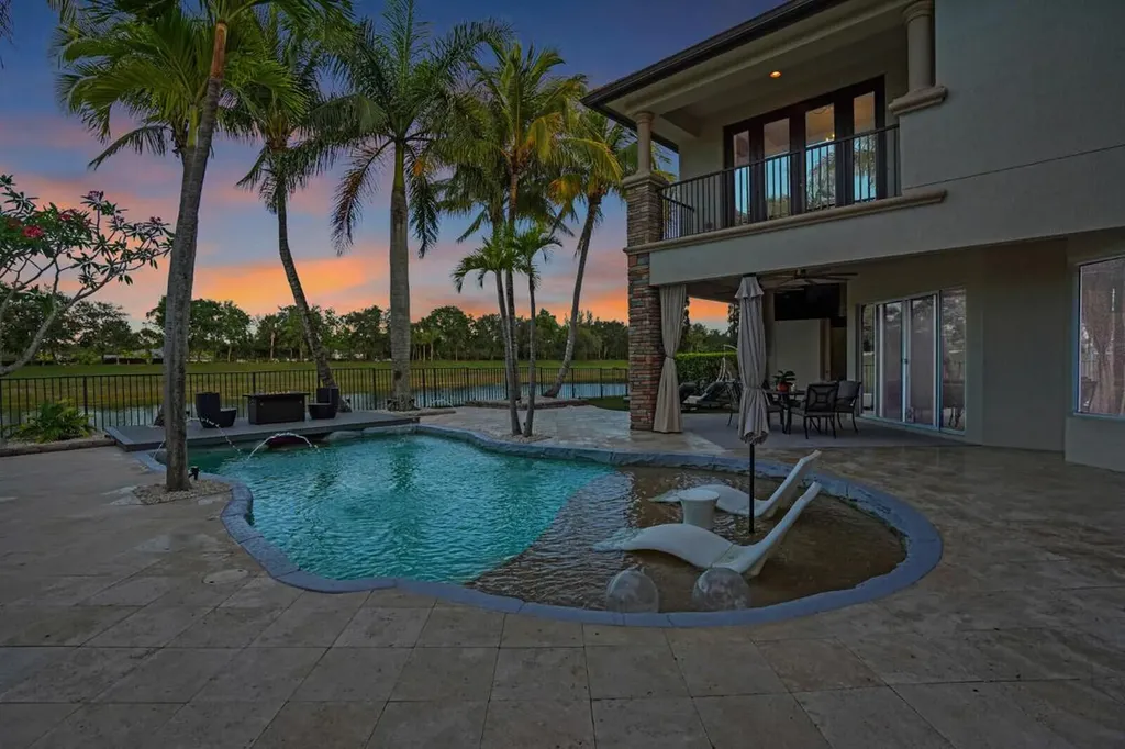 718 Edgebrook Lane West Palm Beach FL 33411