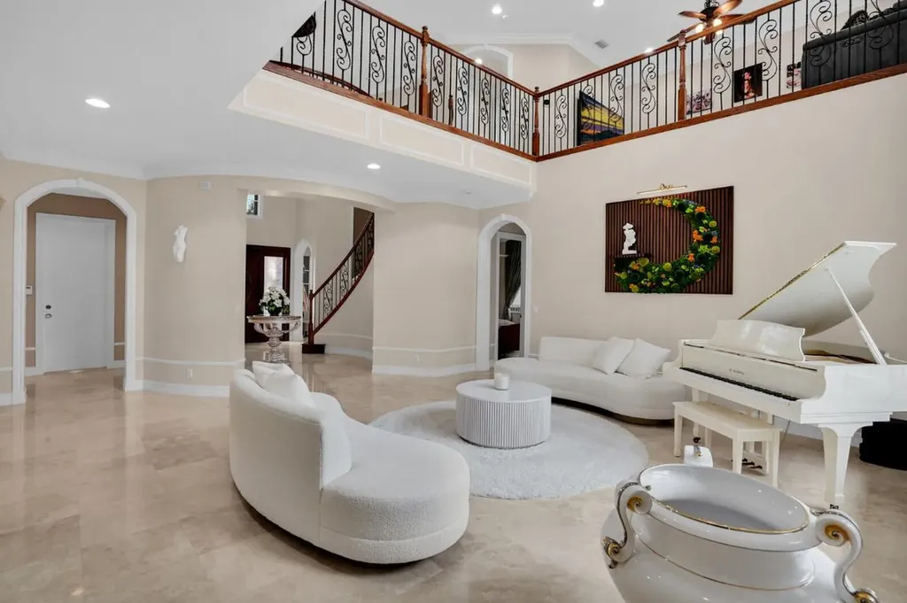 718 Edgebrook Lane West Palm Beach FL 33411