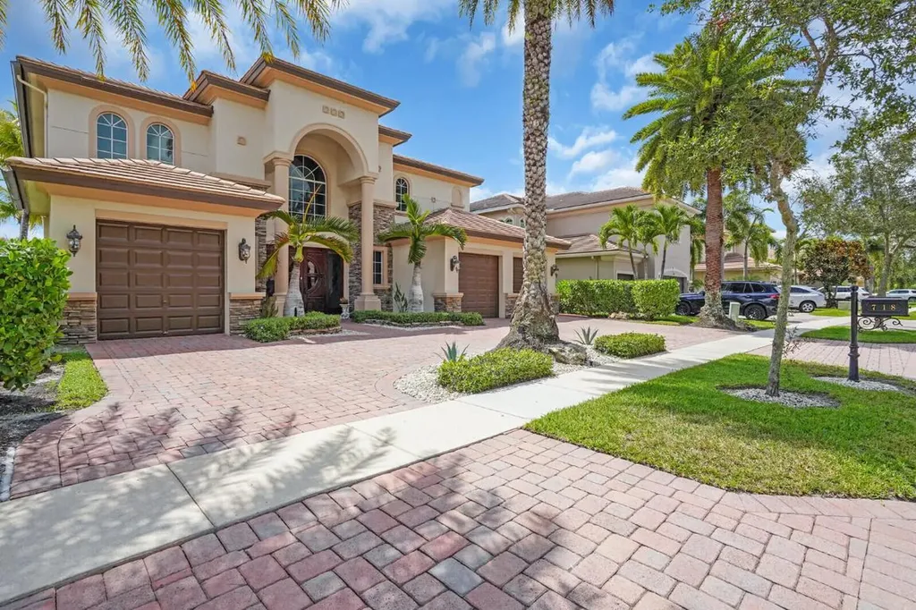 718 Edgebrook Lane West Palm Beach FL 33411